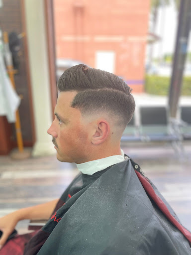 Barber Shop «T&T Barbershop», reviews and photos, 2215 S Federal Hwy, Fort Lauderdale, FL 33316, USA