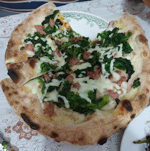 Wild-Fox Pizzeria di William Fielding Via Santa Maria, 3, 03040 Sant'Ambrogio sul Garigliano FR, Italia