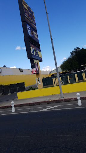 Car Wash «Northridge Car Wash», reviews and photos, 9240 Reseda Blvd, Northridge, CA 91324, USA