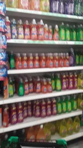 Dollar Store «Dollar Tree», reviews and photos, 312 Walnut St, Redwood City, CA 94063, USA