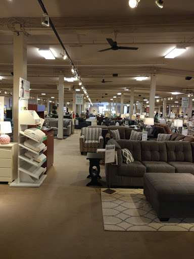 Outlet Store «Ashley HomeStore», reviews and photos, 501 King Georges Rd, Woodbridge, NJ 07095, USA