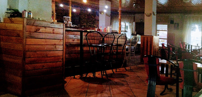 Σχόλια και κριτικές για το Καφε-μπαρ-πιτσα "Η Πλατεια"