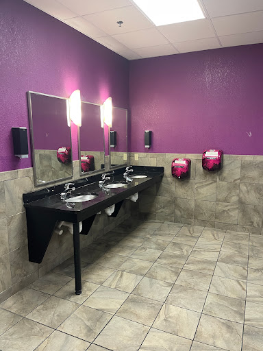 Gym «Planet Fitness», reviews and photos, 6529 S 27th St, Franklin, WI 53132, USA