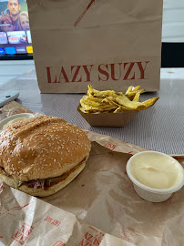 Hamburger du Restaurant de hamburgers Lazy Suzy - Smoked Barbecue Paris 5 - n°16