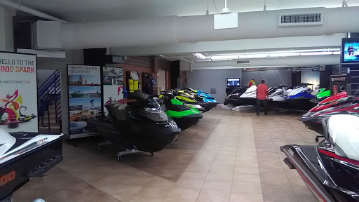 Motorsports Store «RIVA Motorsports», reviews and photos, 3671 N Dixie Hwy, Pompano Beach, FL 33064, USA