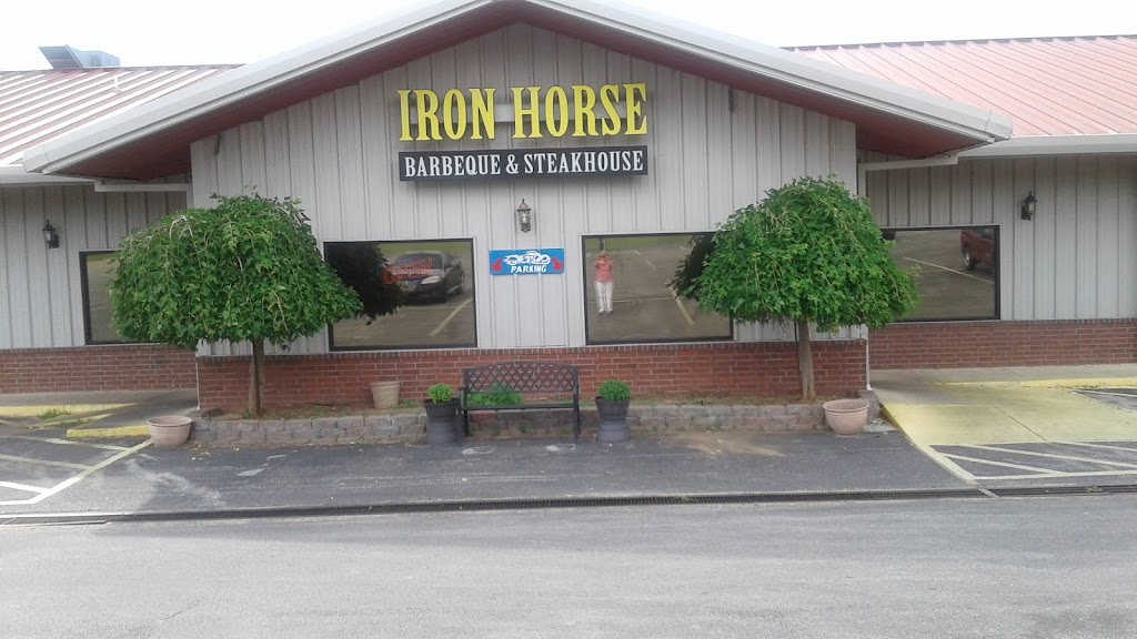 Ironhorse Barbeque And Steakhouse 72450