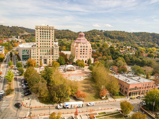 Real Estate Agency «Mosaic Community Lifestyle Realty», reviews and photos, 60 Biltmore Ave, Asheville, NC 28801, USA