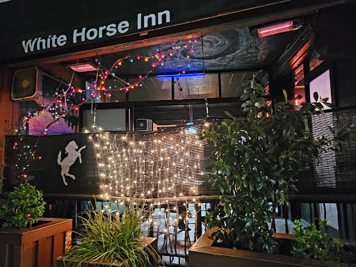 White Horse Liquors, 6606 Telegraph Ave, Oakland, CA 94609, USA, 