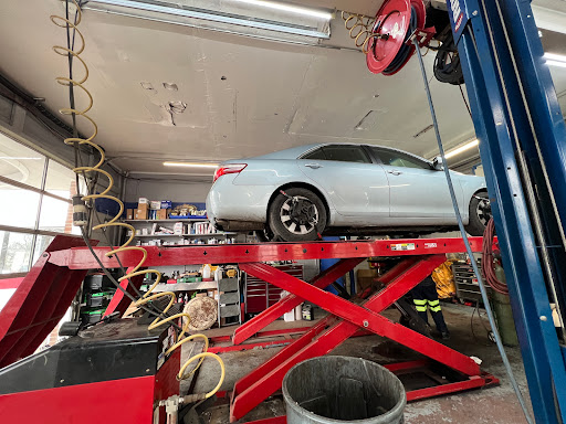 Auto Repair Shop «Tire Tech and Auto Repair Centers», reviews and photos, 357 Ramapo Valley Rd, Oakland, NJ 07436, USA