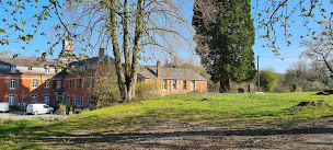 Photo n°12 de Logis Hôtel du Château de la Motte à Liessies ()