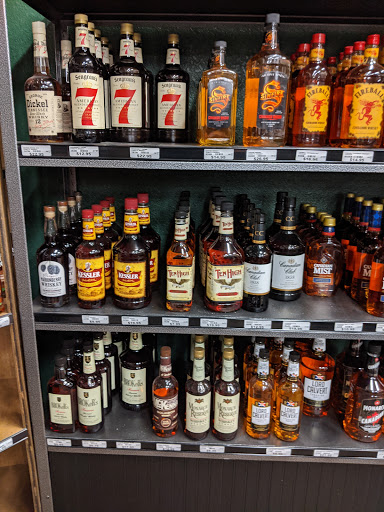 Liquor Store «Brookings Liquor Store», reviews and photos, 97921 Shopping Center Ave, Harbor, OR 97415, USA