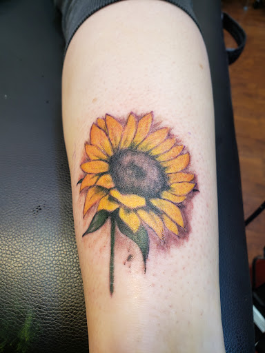 Tattoo Shop «All Inked Up», reviews and photos, 1700 Greensboro Ave, Tuscaloosa, AL 35401, USA