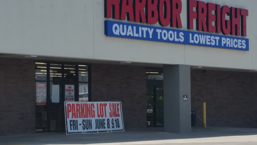 Hardware Store «Harbor Freight Tools», reviews and photos, 1735 E North Ave, Belton, MO 64012, USA