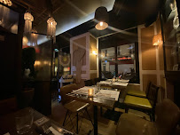 Atmosphère du Restaurant thaï Mme Shawn à Paris - n°3