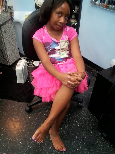 Beauty Salon «M & D Inspirations Hair and Nail Salon», reviews and photos, 2147 East Ave #1, Akron, OH 44314, USA