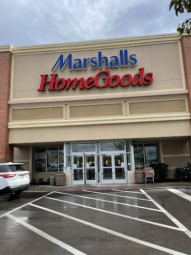 Marshalls & HomeGoods image 10