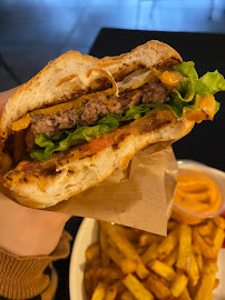 Plats et boissons du Restaurant Burger & Fries à Paris - n°5