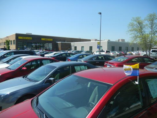Used Car Dealer «Hertz Car Sales Des Plaines», reviews and photos, 2170 Mannheim Rd, Des Plaines, IL 60018, USA