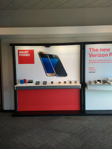 Cell Phone Store «Verizon», reviews and photos, 150 El Camino Real b, South San Francisco, CA 94080, USA
