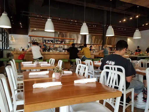 Shopping Mall «Biltmore Fashion Park», reviews and photos, 2502 E Camelback Rd, Phoenix, AZ 85016, USA