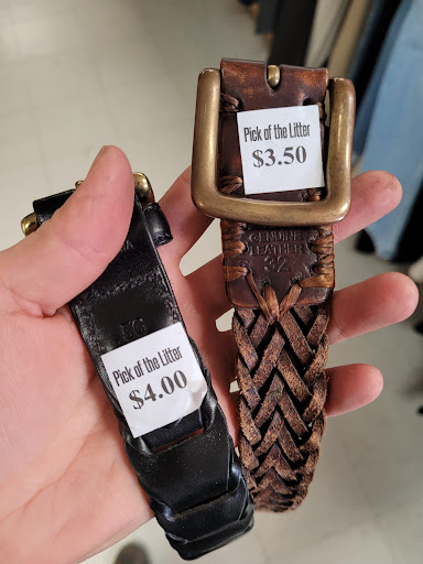 Thrift Store «Pick of the Litter Thrift and Gift Shop», reviews and photos, 1701 Piner Rd # A, Santa Rosa, CA 95403, USA