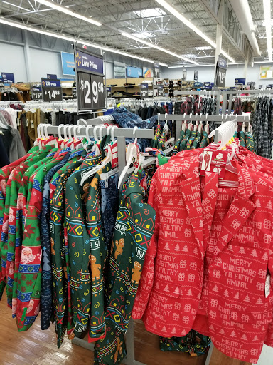 Discount Store «Walmart», reviews and photos, 1570 Chester Pike, Eddystone, PA 19022, USA