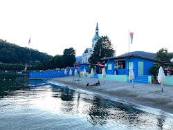Foto de Strandbad Bonigen com baía espaçosa