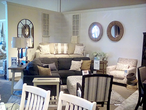 Furniture Store «Ashley HomeStore», reviews and photos, 2409 N Hwy 67, Florissant, MO 63033, USA