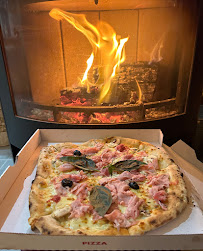 Plats et boissons du Pizzeria Six-fours Pizza casa di theo à Six-Fours-les-Plages - n°5