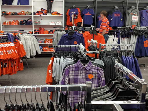 Sporting Goods Store «Tiger Sports Shop (Highway)», reviews and photos, 1102 Tiger Blvd, Clemson, SC 29631, USA