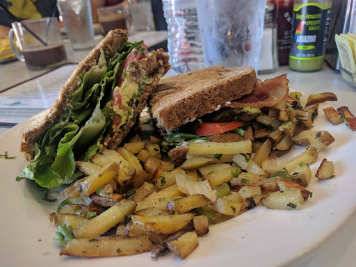 Coffee Shop «Edgebrook Coffee Shop», reviews and photos, 6322 N Central Ave, Chicago, IL 60646, USA