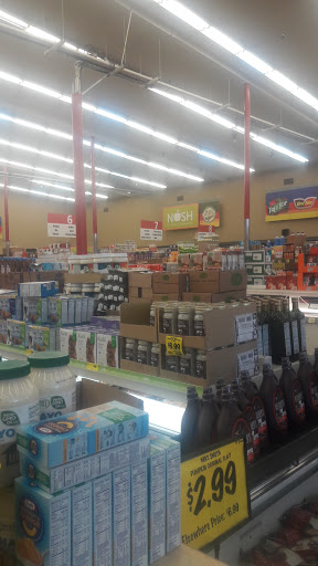 Grocery Store «Grocery Outlet Bargain Market», reviews and photos, 2079 23rd St, San Pablo, CA 94806, USA