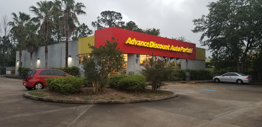 Auto Parts Store «Advance Auto Parts», reviews and photos, 1665 Providence Blvd, Deltona, FL 32725, USA