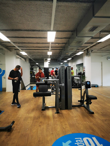 NonStop Gym Fribourg - Fitnessstudio
