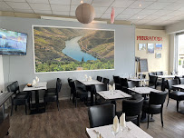 Atmosphère du Restaurant portugais Le Val Douro à Pierrelaye - n°6