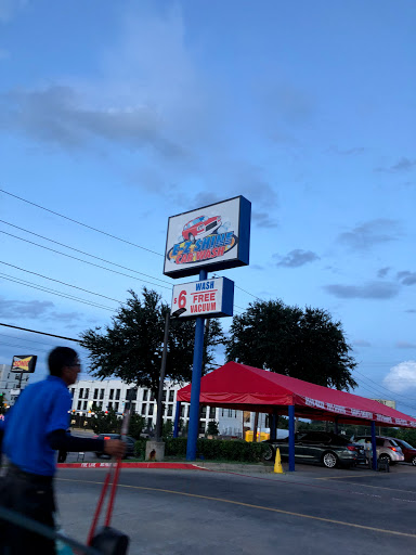 Car Wash «Flagship Car Wash & Lube Center», reviews and photos, 8040 Forest Ln, Dallas, TX 75243, USA