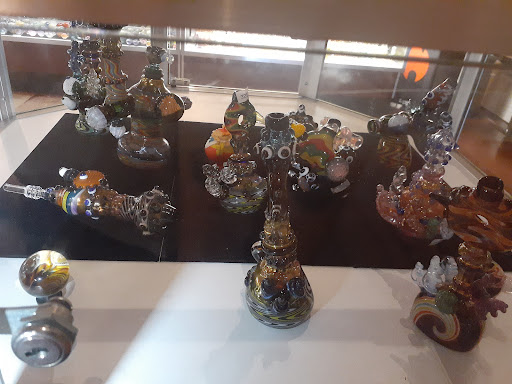 Tobacco Shop «Wonderland», reviews and photos, 33 Patton Ave, Asheville, NC 28801, USA