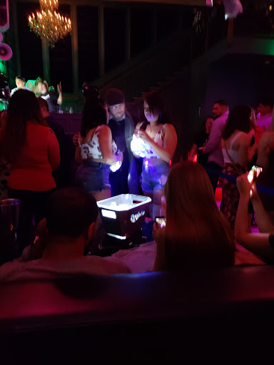 Night Club «Mister East», reviews and photos, 2401 Wood Ave, Roselle, NJ 07203, USA