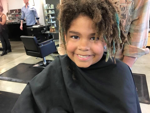 Beauty Salon «Avant Salon Spa», reviews and photos, 9901 N Capital of Texas Hwy #240, Austin, TX 78759, USA