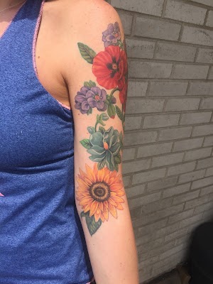 7 Day Gallery Tattoo & Art Gallery - photo 57