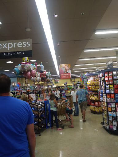 Grocery Store «Safeway», reviews and photos, 4320 SE King Rd, Milwaukie, OR 97222, USA