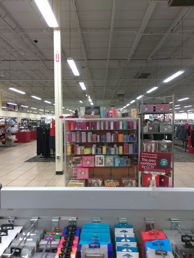 Clothing Store «Burlington Coat Factory», reviews and photos, 229 NJ-73, Marlton, NJ 08053, USA