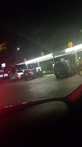 Fast Food Restaurant «Sonic Drive-In», reviews and photos, 1327 S 1st St, Yakima, WA 98901, USA