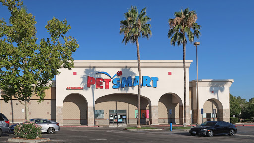 Pet Supply Store «PetSmart», reviews and photos, 24965 Pico Canyon Rd, Stevenson Ranch, CA 91381, USA