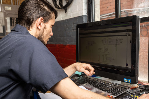 Auto Repair Shop «Metro Motor Georgetown Shell», reviews and photos, 1576 Wisconsin Ave NW, Washington, DC 20007, USA