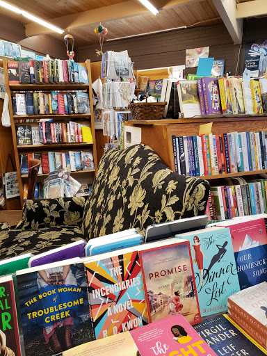 Book Store «Liberty Bay Books», reviews and photos, 18881 Front St NE # D, Poulsbo, WA 98370, USA