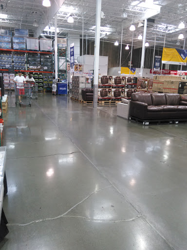 Warehouse store «Costco Wholesale», reviews and photos, 198 Plaza Dr, Vallejo, CA 94591, USA