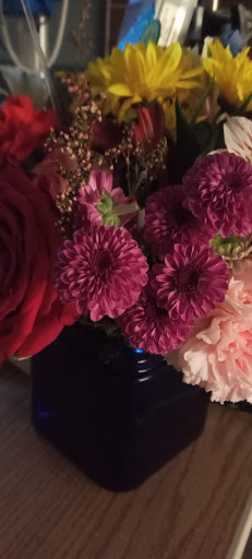 Florist «Hills Floral», reviews and photos, 1166 S Robert St, West St Paul, MN 55118, USA