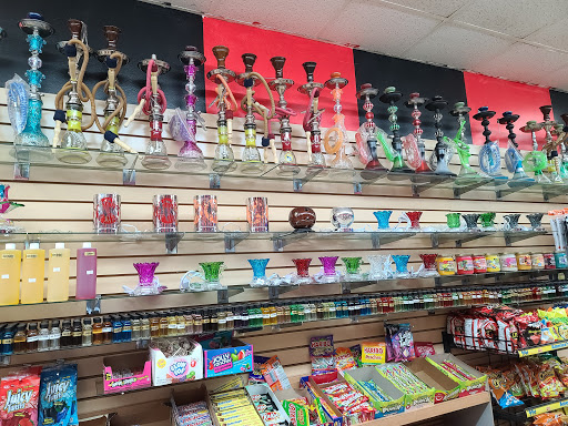 Tobacco Shop «Eric Smoke Shop», reviews and photos, 2270 N 75th Ave, Phoenix, AZ 85035, USA