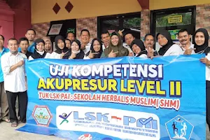 Pijat Kediri Panggilan Jawa Timur MURAH TAPI AMPUH Bersertifikat P3ai image